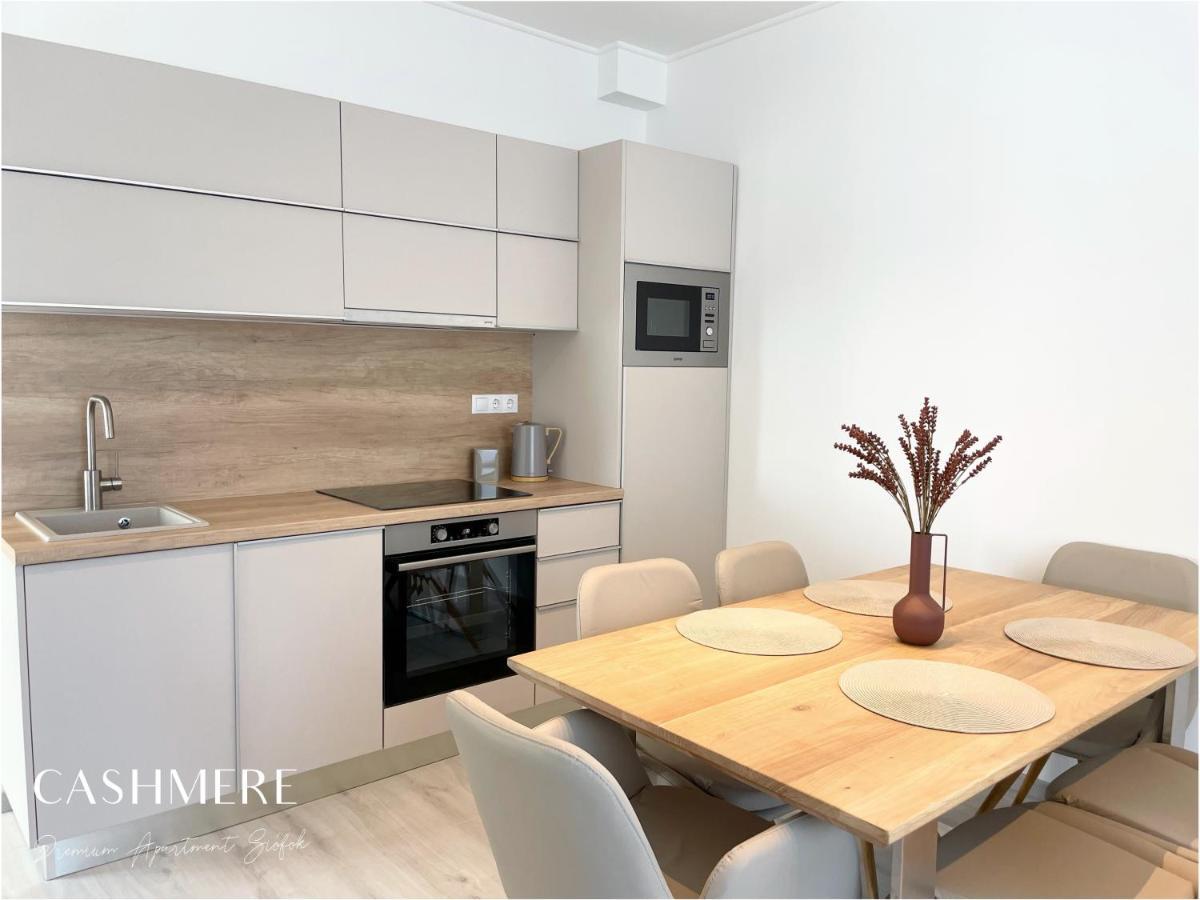 Cashmere Premium Apartment Siófok Extérieur photo