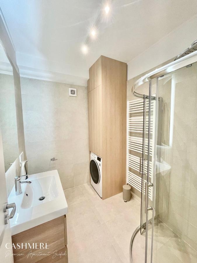 Cashmere Premium Apartment Siófok Extérieur photo